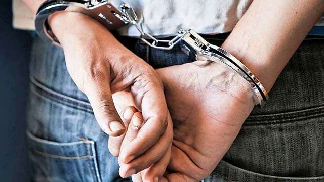 775940 isi agent arrested