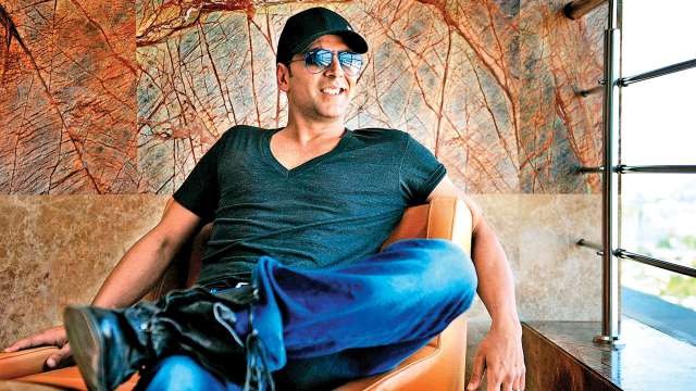 778912 akshay kumar 11