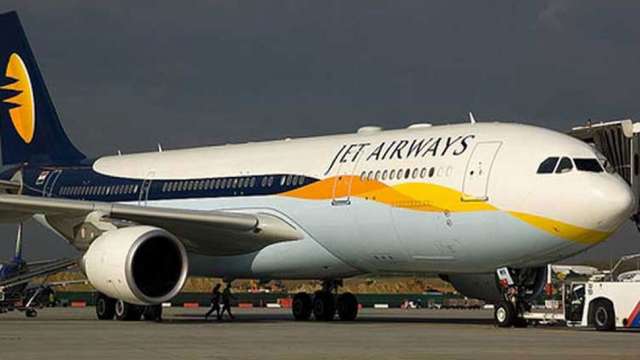 803017 688975 jetairways