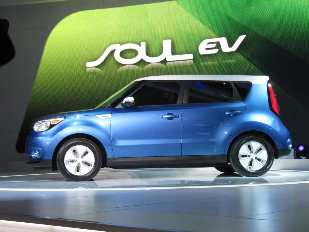 2014 Kia Soul EV Side