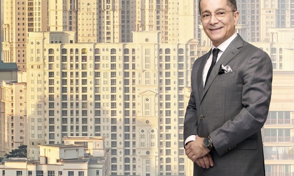 Mr. Surendra Hiranandani Chairman and Managing Director House of Hiranandani 2