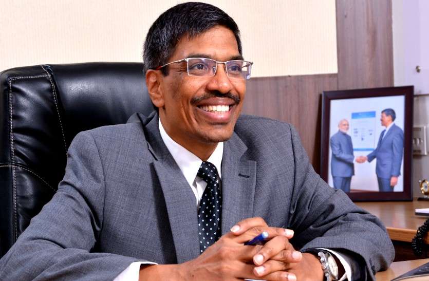 Professor Rajat Moona, Director, IIT Bhilai