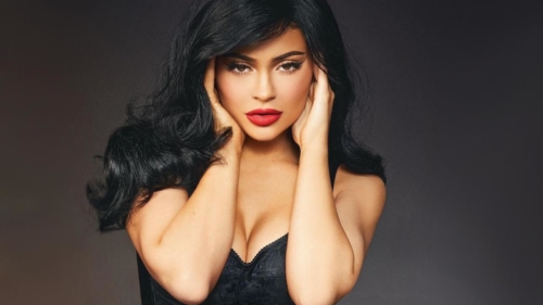 Kylie Jenner sexy photoshoot